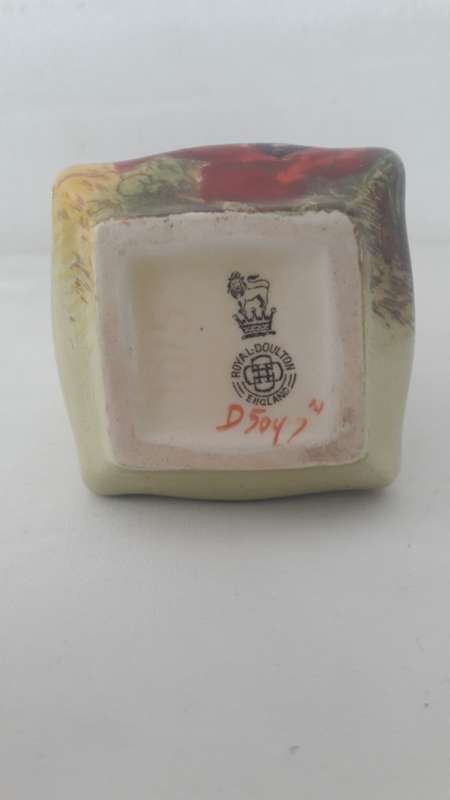Royal doulton miniature vase Poppies in a Cornfield circa 1940's/50's