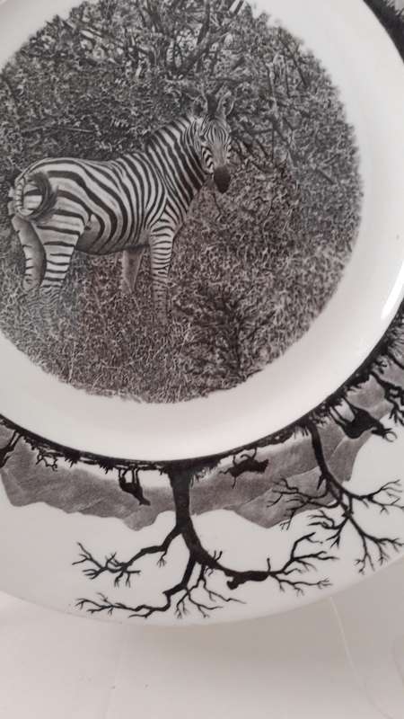 Rare 1940's Wedgwood Kruger Park  large commemorative wall plate -Zebra