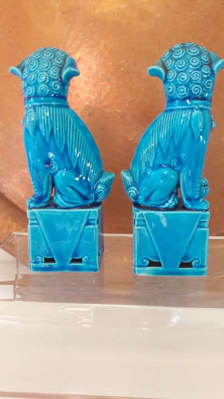 Chinese porcelain Foo dogs in turquoise glaze 20th Century