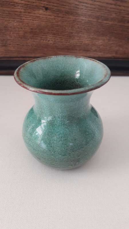 Linn Ware studio ceramic posy vase circa 1940`s