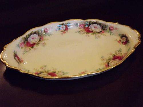 ROYAL ALBERT 'CELEBRATION' ORIGINAL 1969 OVAL TRAY/DISH WITH HANDLES - IDEAL FOR SUGAR AND MILK JUG