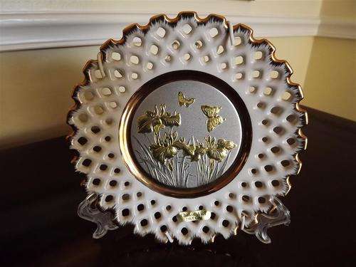 ANTIQUE ORIENTAL  CHOKIN ART  -JAPAN  - 24ct GOLD TRIMMED PUNCHED OUT DESIGN PLATE WITH FLOWERS