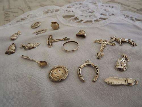 SIXTEEN VINTAGE CHRISTMAS PUDDING CHARMS - REAL SILVER CHARMS LIKE WHAT YOUR GRANDPARENTS USED !