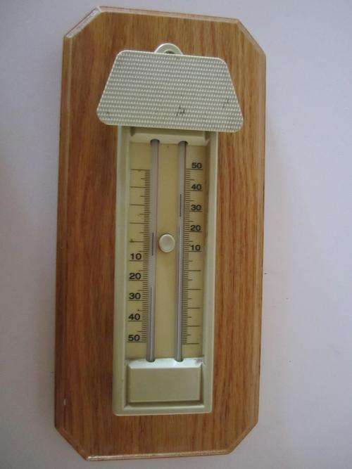 Temperature thermometer mounted on oak!