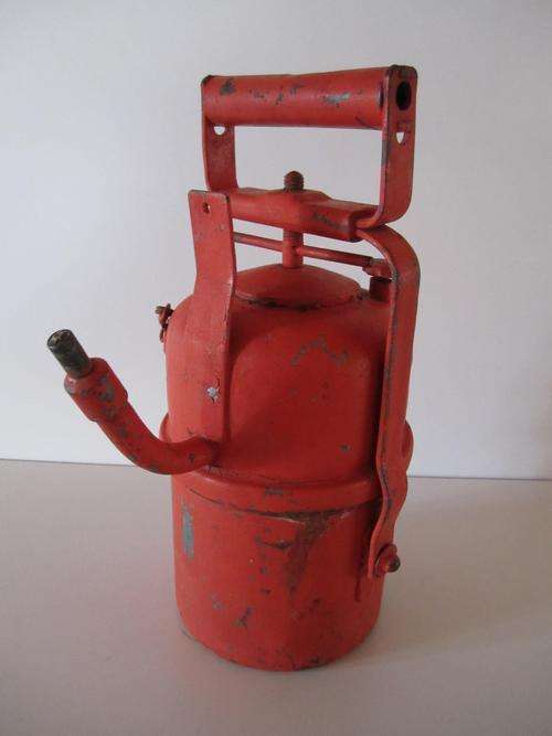 WOW!!!! Stunning Carbide Lamp (Missing the round reflector)