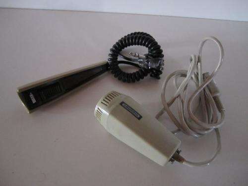 Wow! What a find! Vintage Aircraft Two Way Radios!