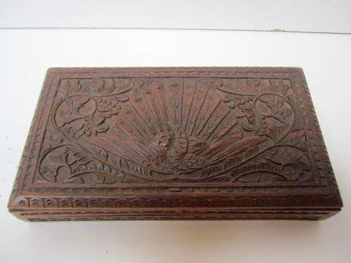 Picturesque Wooden Trinket/Jewellery Box with Engraved Peacocks! Stunning!!