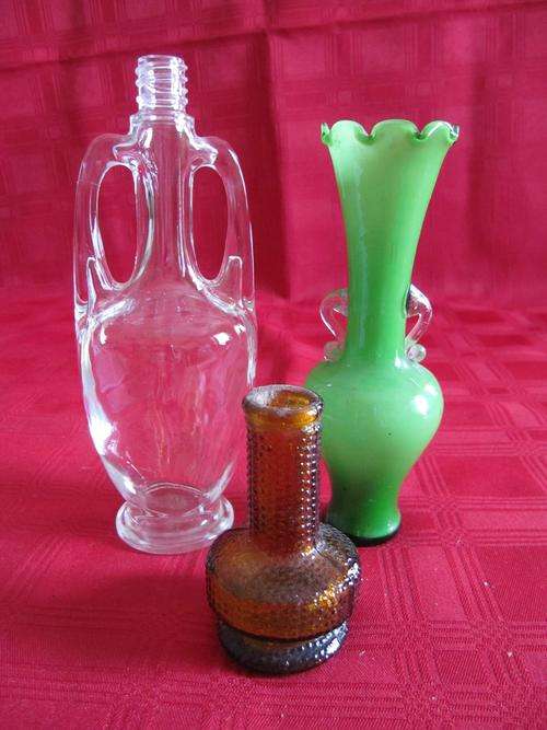 Fabulous Assortment of 3 Vintage Glass Vases!