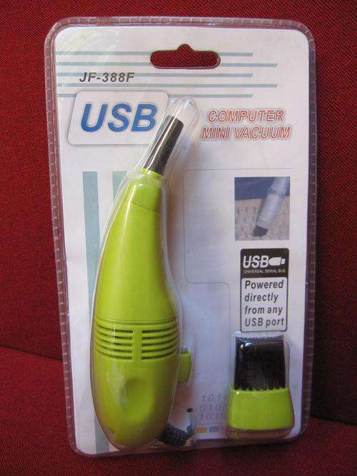 Awesome USB Computer Mini Vaccum!
