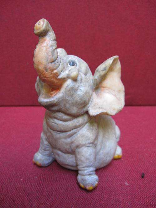 Just too cute! An Elephant Shaped Money Box!