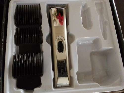 2 x shavers fo repairs or parts