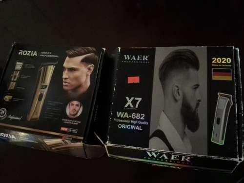 2 x shavers fo repairs or parts