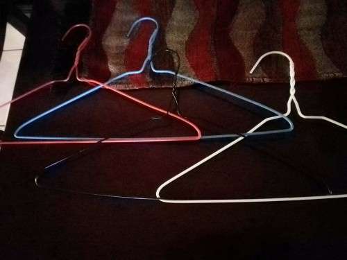 50 Wire hangers