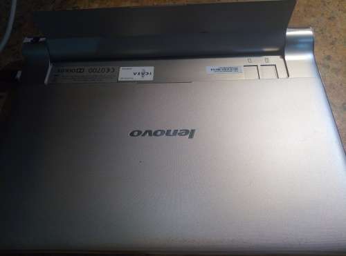 LENOVO YOGA 10INCH TABLET FOR PARTS OR RESTORATION WITH BOX