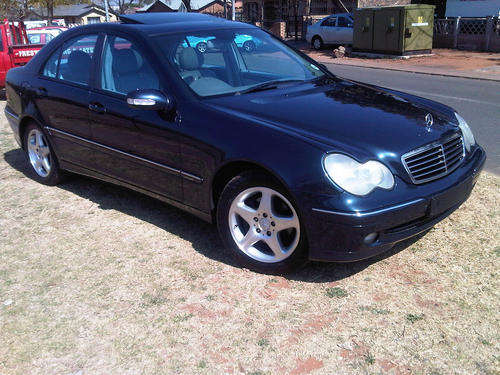 C200 Kompressor, 1 OWNER, R1 NO RESERVE!