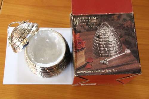Silver Plated Bee Hive honey Pot by Godinger