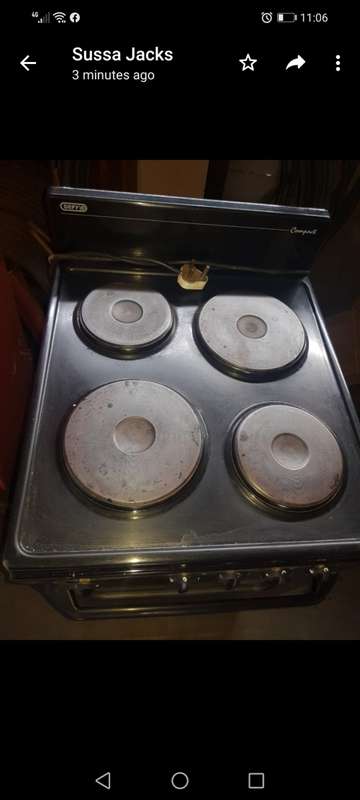 Free standing stove
