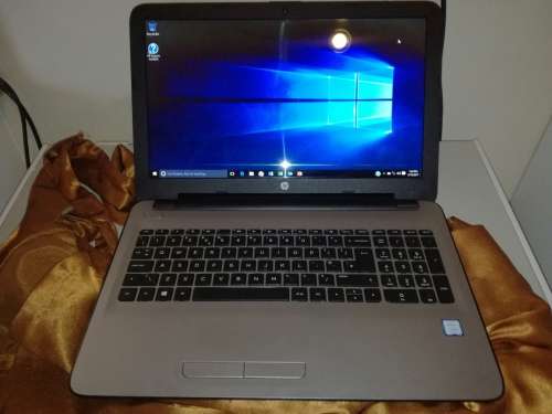 *7TH GENERATION*HP PAVILION 15 i5-7200u*2017 MODEL*8GB DDR4*1000GB HDD*OFFICE 2016*