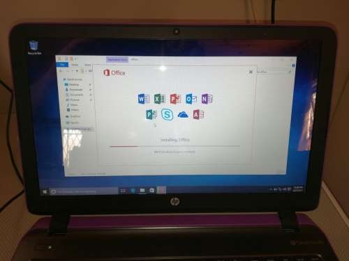 *BEAUTIFUL*HP PAVILION 15*i5-4210U*BEATS AUDIO*R22000 RETAIL*NVIDIA 2GB 830M*1000GB HDD*OFFICE 2016*