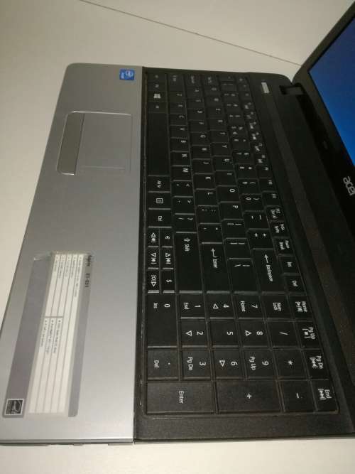 *9/10 condition*ACER ASPIRE E1-531*Intel Celeron 1000M*4gb RaM*500gb HDD*HD GRAPHICS*OFFICE 2016*