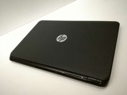 *9/10 Condition*4TH GENERATION i3*HP 250 G3 i3-4005U*4GB DDR3*500GB HDD*OFFICE 2016*