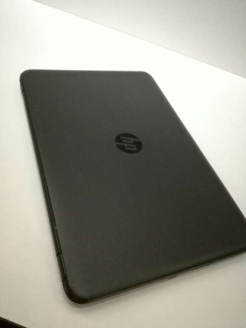*9/10 Condition*GENERATION 5 i3*HP 250 G4 i3-5005U*4GB DDR3*500GB HDD*OFFICED 2016