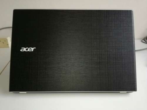 *Brand New Condition*ACER ASPIRE E15*i3-5005U*IN WARRANTY*1000GB*5th Generation*OFFICE2016
