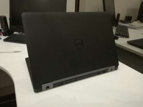 *Amazing*DELL LATITUDE E5570*i5-6300vPRO*6th GEN*8GB DDR4*500GB HDD*WARRANTY 2019*