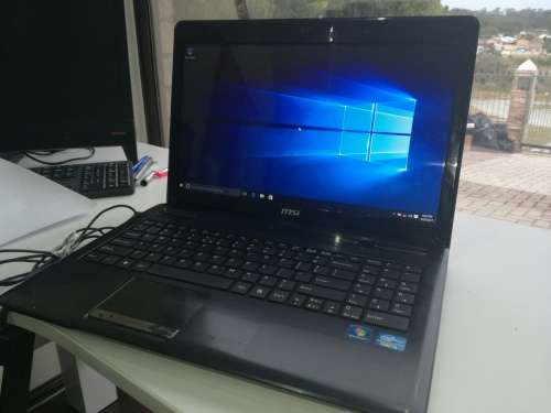 *RARE*MSI Notebook MS16Y1*i5-2410M*4GB RAM*500GB HDD*SRS AUDIO*HD DISPLAY*