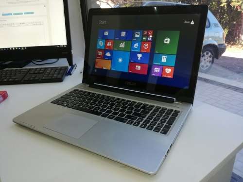 *ASUS in search of incredible*Asus s550*i5-3337U*FULL TOUCHSCREEN*8GB RAM*1000GB HDD*HD DISPLAY*