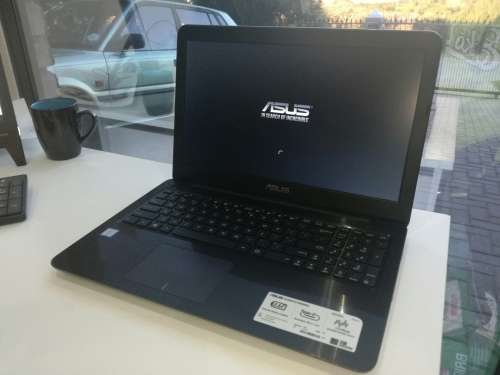 *ASUS in Search of Incredible*I5-6200u*In Warranty 2017*6th generation*4gb RAM*1000GB*