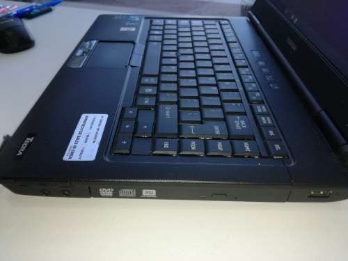 *TOSHIBA TECRA m11*i5-m560*HD DISPLAY*4GB RAM*250GB HDD*