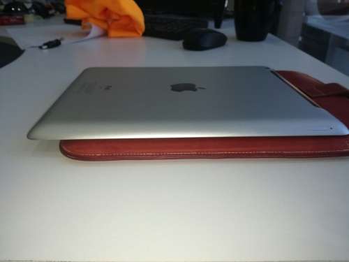 *LATE ENTRY*APPLE IPAD 3.3 WIFI&4G*32GB*9.7"*IPS LED DISPLAY 1536 X 2048*LEATHER CASA LOPEZ POUC