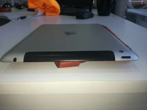 *LATE ENTRY*APPLE IPAD 3.3 WIFI&4G*32GB*9.7"*IPS LED DISPLAY 1536 X 2048*LEATHER CASA LOPEZ POUC