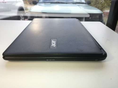 *ACER ASPIRE ES1*INTEL(R)CELERON(R)N3050*GENERATION4*320GB HDD*2GB RAM*HD DISPLAY