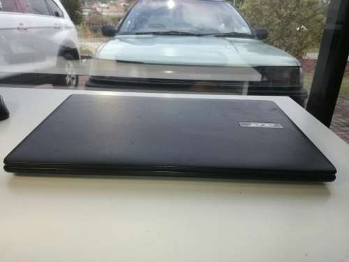 *ACER ASPIRE ES1*INTEL(R)CELERON(R)N3050*GENERATION4*320GB HDD*2GB RAM*HD DISPLAY