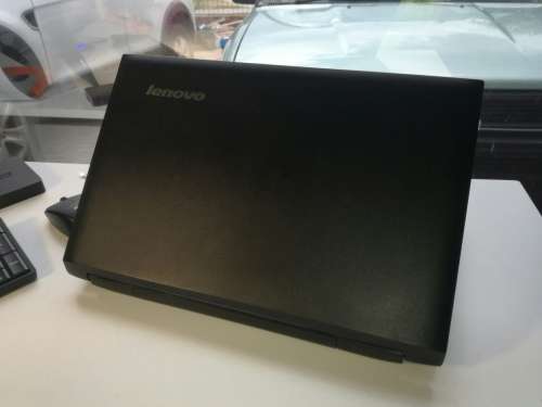 *Late Entry*LENOVO B570e*I5-2450m*4gb ram*500GB HDD*HD DISPLAY*HD3000 GRAPHICS*GOOD BATTERY LIFE*