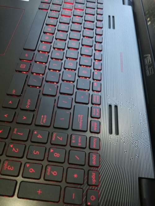 *Super ROG Gamer!"BOXED"*ASUS ROG GL552V*i7-6700HQ*NVIDIA GTX960M*8GB RAM*FHD*1000GB HDD&500GB SSD*