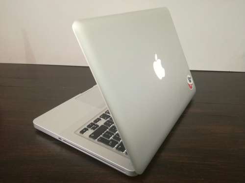 *ULTIMATE APPLE MACBOOK PRO 9.2*80 CYCLE COUNT!*DVD*4GB RAM*500GB*DVD