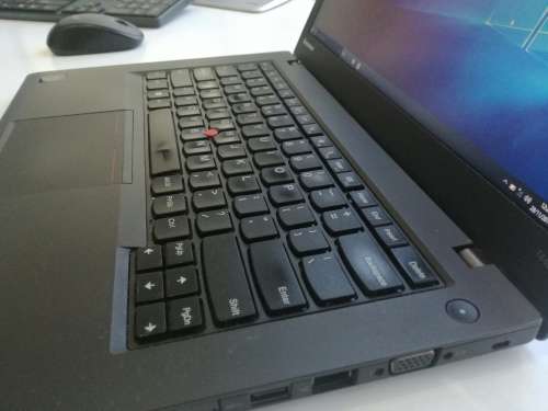 *EXCELLENT BUSINESS LAPTOP*LENOVO THINKPAD T440*4G*i5-4300U*4GB RAM*500GB HARD DRIVE*HD+DISPLAY*