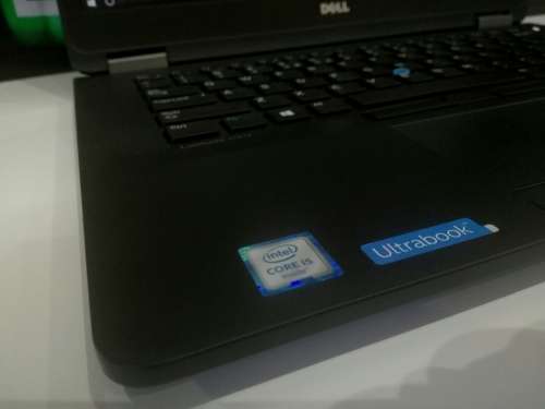 *WOW!*IMMACULATE AND SUPERFAST*DELL LATITUDE ULTRABOOK*i5-6200U*8GB DDR4*256GB SSD*WARRANTY 2019*