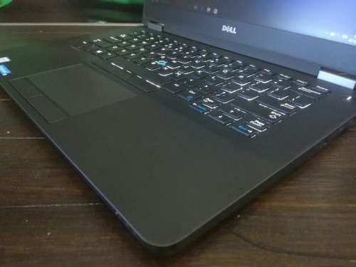 *WOW!*IMMACULATE AND SUPERFAST*DELL LATITUDE ULTRABOOK*i5-6200U*8GB DDR4*256GB SSD*WARRANTY 2019*