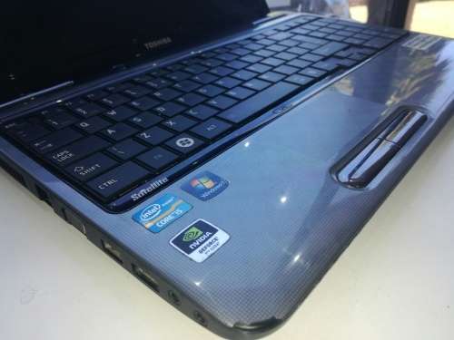 *MONSTROUS SPEC i5*TOSHIBA i5-2410m*NVIDIA GEFORCE GT525M*NVIDIA CUDA*1000GB HDD*4GB RAM*