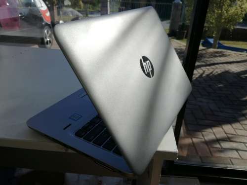 *Brand New*HP Boxed*HP ELITEBOOK 820G4*i7-7500U*7TH GEN i7*256gb SSD*FULL HD*8GB DDR4*4G*BACKLIT*