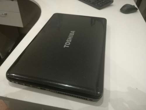 *TOSHIBA SATELLITE C850*i3-2370M*4GB RAM*500GB HDD*HD DISPLAY*DVD WRITER