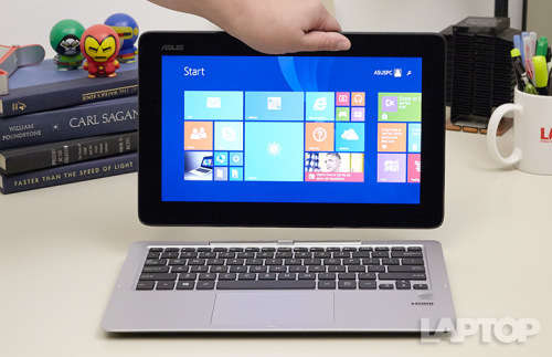 AS NEW*ASUS TRANSFORMER*2 IN 1*INTEL ATOM Z3775*2GB RAM*500GB HDD/32GB SSD*