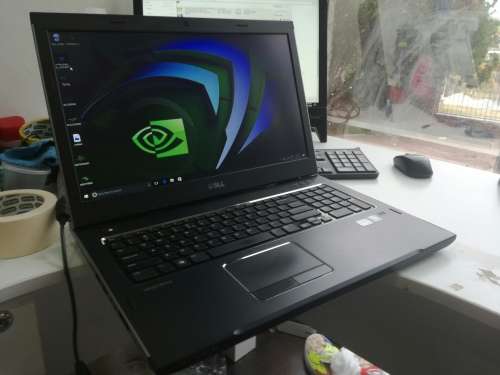 *AMAZING QUAD CORE i7*DELL VOSTRO*17.3"SCREEN*Quad core*HD+1600X900*1000GB*6GB RAM*NVIDIA GT525*