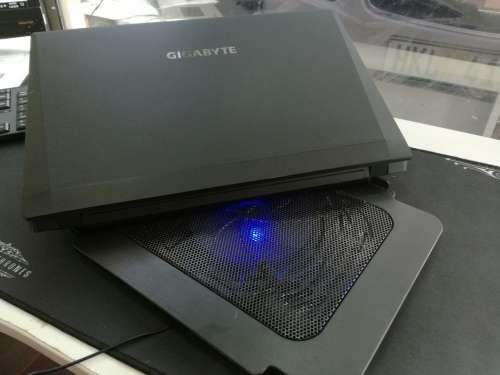 *KILLER GAMER*GIGABYTE P15*NVIDIA GTX*QUAD CORE i7*FULL HD*DUAL SSD STORAGE*SOUND BLASTER AUDIO*8GB*