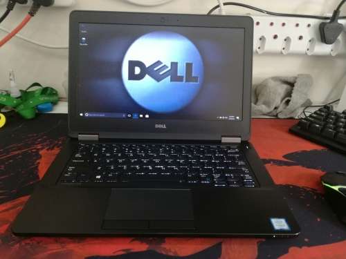 *1ST BID TAKES!*IMMACULATE AND SUPERFAST*DELL LATITUDE*i5-6200U*8GB DDR4*256GB SSD*WARRANTY 2020*