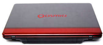 *3D*ELITE GAMER*TOSHIBA QOSMIO i7-QUAD CORE*3D*FULL HD*BLURAY*850PRO 512GB SSD*8GB RAM*NVIDIA GTX